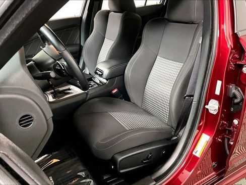 Used 2020 Dodge Charger R/T w/ Blacktop Package image 25