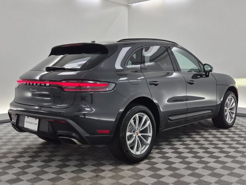 Certified 2026 Porsche Macan Turbo AWD/4WD image 9