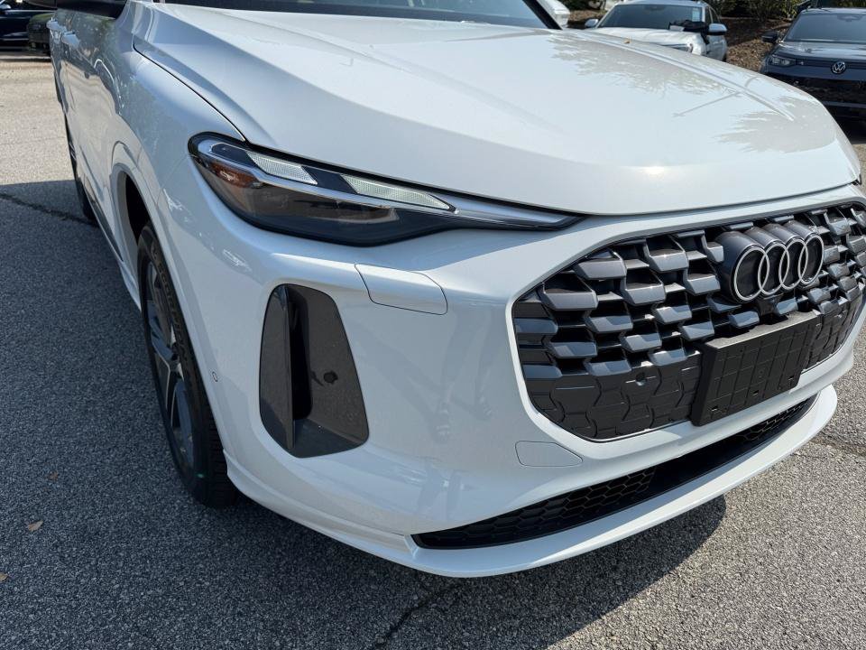 New 2026 Audi Q5 Premium AWD/4WD image 24