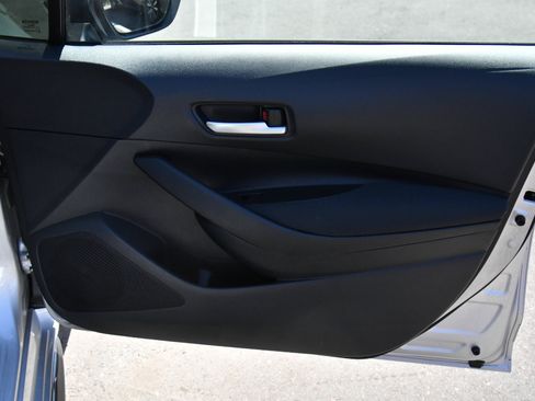 Used 2026 Toyota Corolla SE w/ SE Package FWD image 44