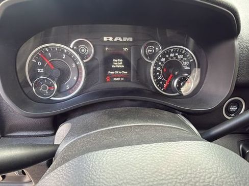 Used 2024 RAM 2500 Big Horn image 21