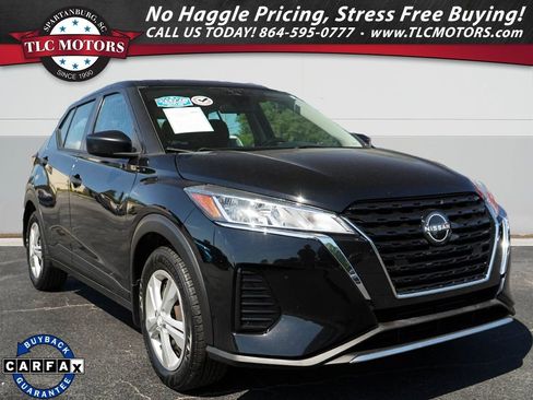 Used 2022 Nissan Kicks S FWD image 1