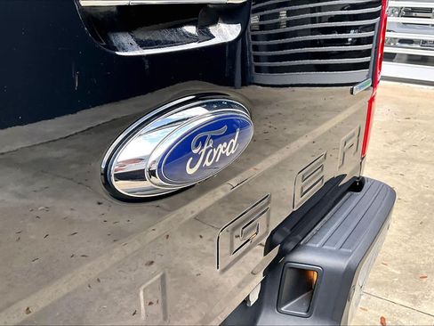 Used 2019 Ford Ranger XLT w/ Equipment Group 301A Mid RWD image 30