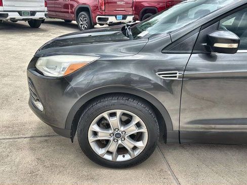 Used 2016 Ford Escape Titanium FWD image 32