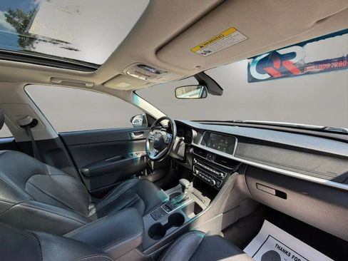 Used 2020 Kia Optima SE FWD image 28