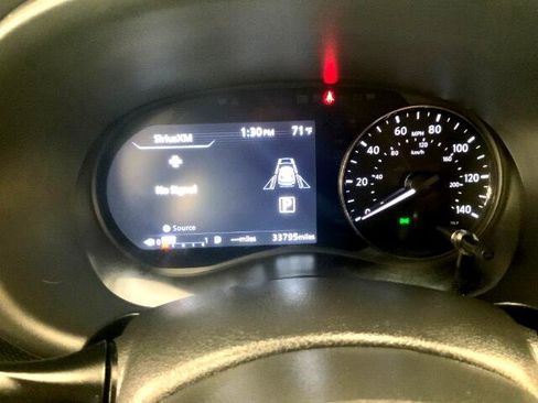 Used 2022 Nissan Kicks SV image 24