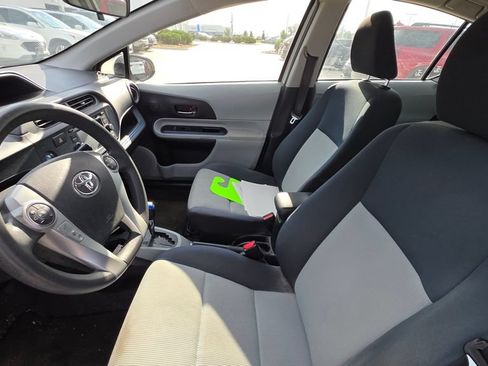 Used 2013 Toyota Prius C Three FWD image 11