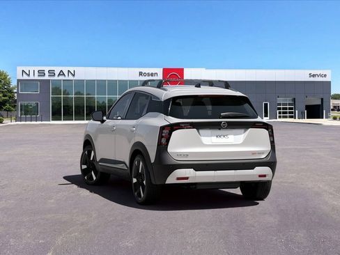 New 2026 Nissan Kicks SR w/ Cold Weather Package AWD/4WD image 19