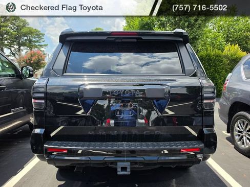 Used 2025 Toyota 4Runner TRD Sport Premium AWD/4WD image 5