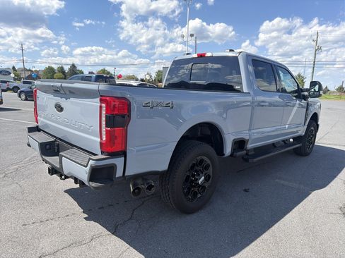 New 2025 Ford F250 Lariat w/ Lariat Ultimate Package AWD/4WD image 5