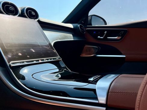 Used 2024 Mercedes-Benz C 300 4MATIC Sedan image 15