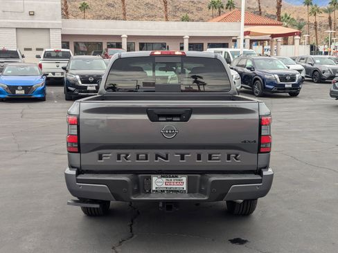 New 2026 Nissan Frontier SV w/ Tow Package AWD/4WD image 4