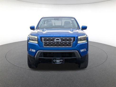 Used 2024 Nissan Frontier SL w/ Technology Package image 2