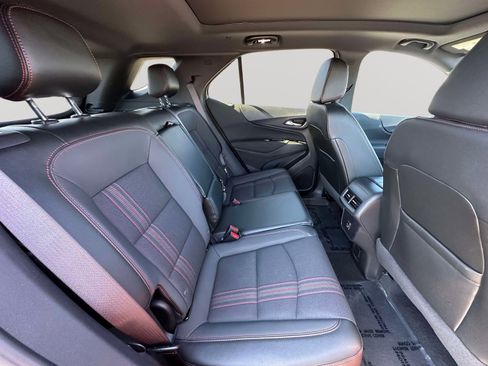 Certified 2024 Chevrolet Equinox RS image 30