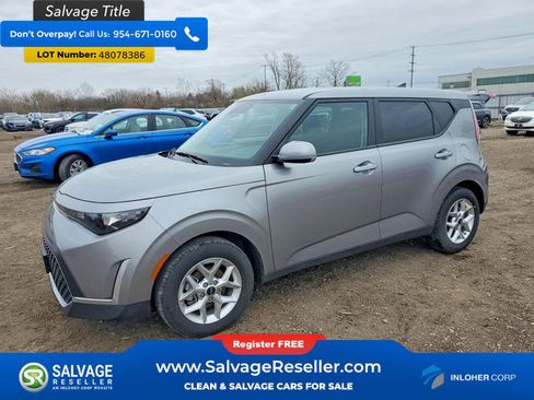 Used 2025 Kia Soul LX w/ LX Technology Package image 1