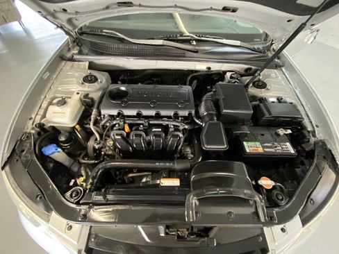 Used 2009 Hyundai Sonata GLS w/ Popular Equipment Pkg 2 FWD image 23