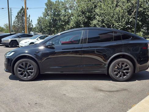 Used 2025 Tesla Model X AWD/4WD image 5