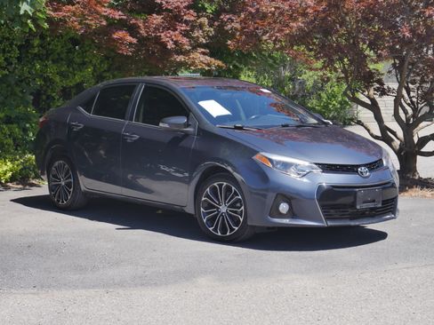 Used 2016 Toyota Corolla S FWD image 27