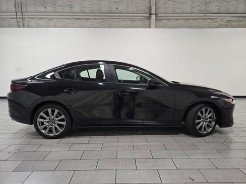 Used 2024 MAZDA MAZDA3 s image 17