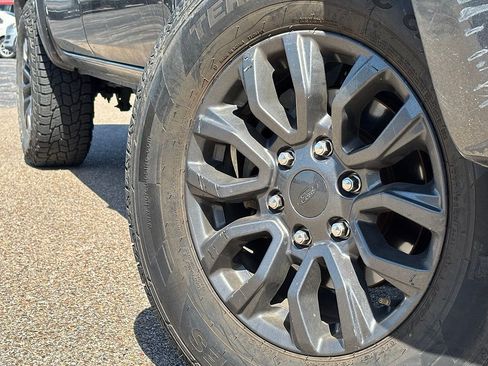 Used 2019 Ford Ranger XLT w/ Equipment Group 302A Luxury RWD image 2