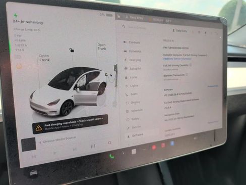Used 2022 Tesla Model Y Long Range AWD/4WD image 24