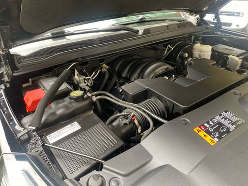 Used 2020 GMC Yukon Denali w/ Denali Premium Package image 46