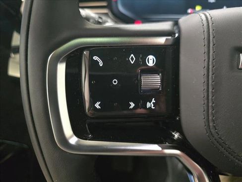 New 2026 Land Rover Range Rover Sport SE image 18