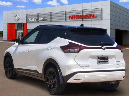 Used 2024 Nissan Kicks SR w/ SR Premium Package FWD image 5
