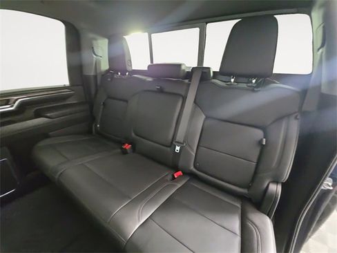 Used 2024 Chevrolet Silverado 2500 LTZ w/ LTZ Premium Package image 13