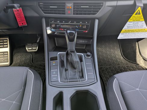 New 2026 Volkswagen Jetta Sport FWD image 18