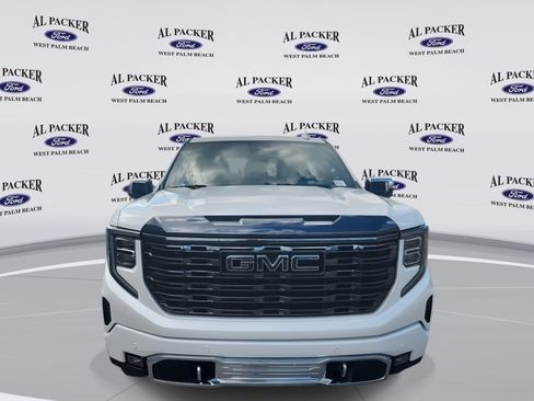 Used 2024 GMC Sierra 1500 Denali Ultimate image 8