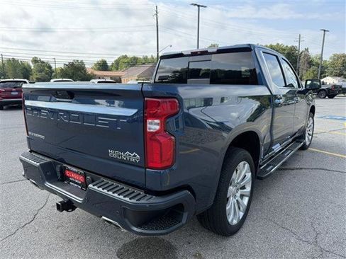 Used 2019 Chevrolet Silverado 1500 High Country w/ Technology Package image 7