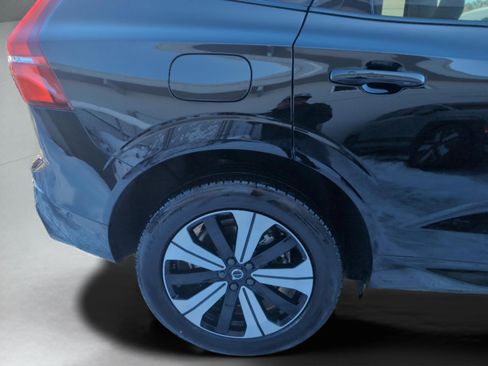 Used 2024 Volvo XC60 T8 Plus w/ Protection Package Premier image 31