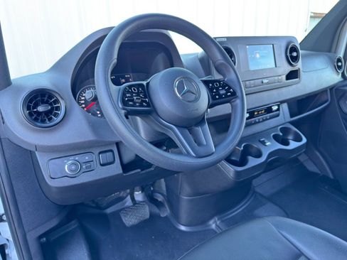 Used 2023 Mercedes-Benz Sprinter 3500 w/ Acoustic Package image 13