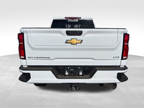 Used 2024 Chevrolet Silverado 3500 LTZ w/ LTZ Plus Package AWD/4WD image 6