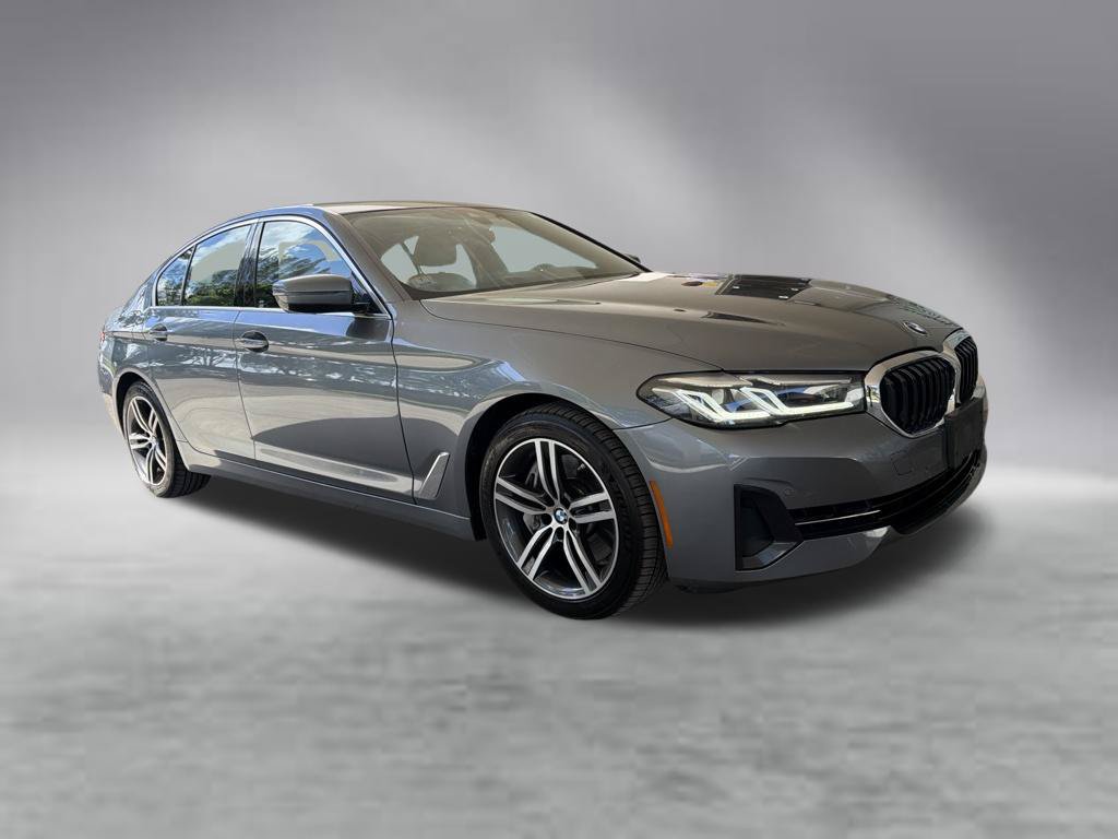 Used 2021 BMW 540i xDrive w/ Premium Package AWD/4WD image 2