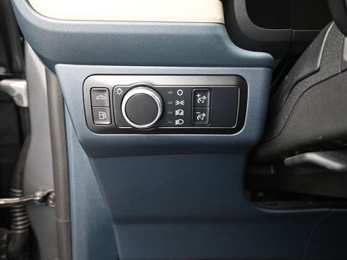 Used 2025 Ford Maverick Lariat AWD/4WD image 12