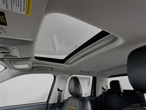 New 2026 Ford Maverick Tremor AWD/4WD image 17