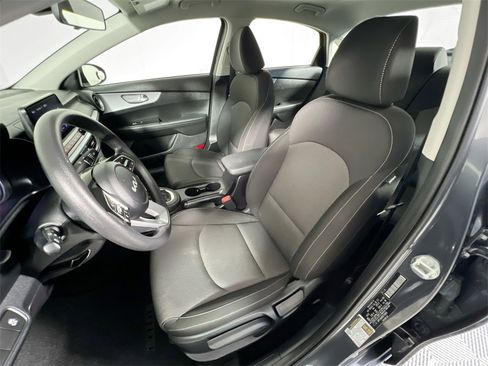 Certified 2024 Kia Forte LXS image 20