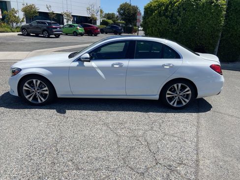 Used 2021 Mercedes-Benz C 300 Sedan image 8