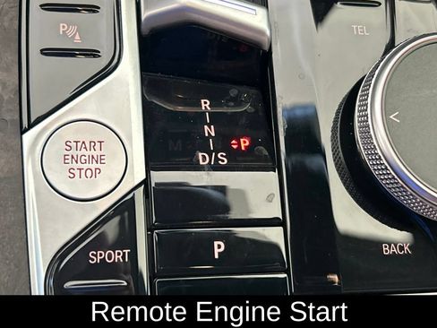 Used 2025 BMW X5 sDrive40i w/ M Sport Package RWD image 10