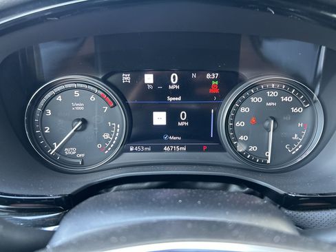 Used 2022 Cadillac XT5 Premium Luxury w/ Technology Package AWD/4WD image 25