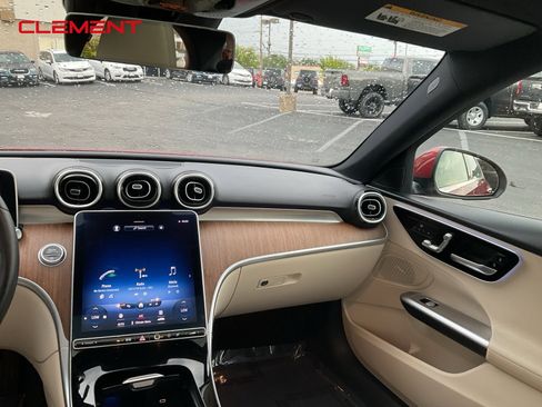 Used 2023 Mercedes-Benz C 300 Sedan image 31