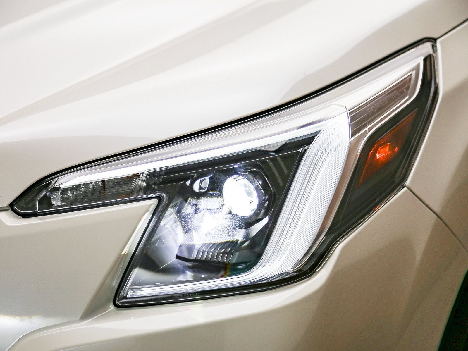 Used 2024 Subaru Forester Limited AWD/4WD image 8