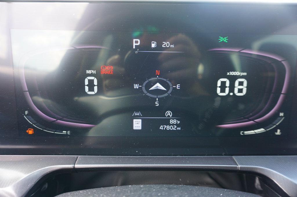 Used 2024 Kia Telluride S w/ S Sunroof Package FWD image 7