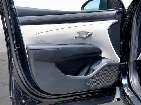 Used 2025 Hyundai Tucson SEL FWD image 20
