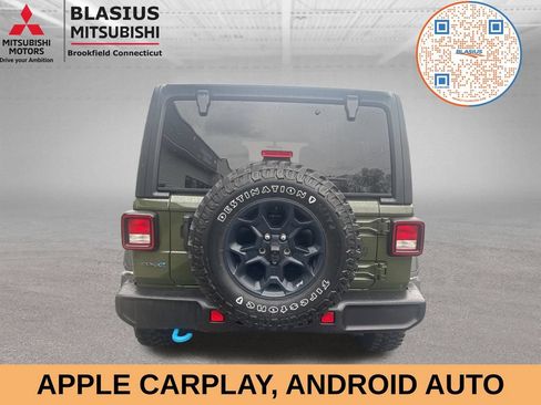 Used 2023 Jeep Wrangler Unlimited w/ Cold Weather Group AWD/4WD image 9