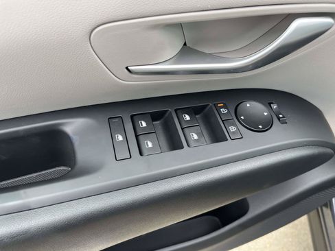Certified 2025 Hyundai Tucson SEL FWD image 14