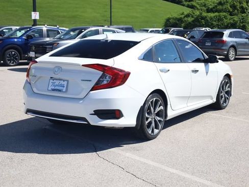 Used 2020 Honda Civic Touring image 4
