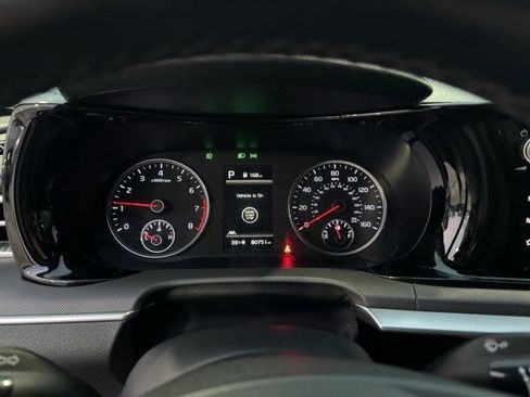 Used 2023 Kia K5 GT-Line image 14